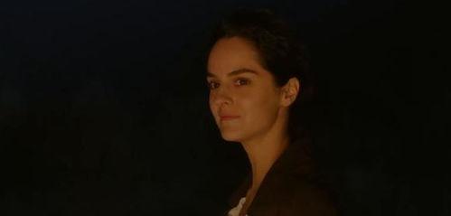 燃烧女子的肖像,揭秘神秘女性的燃烧之谜